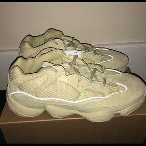 Yeezy 500